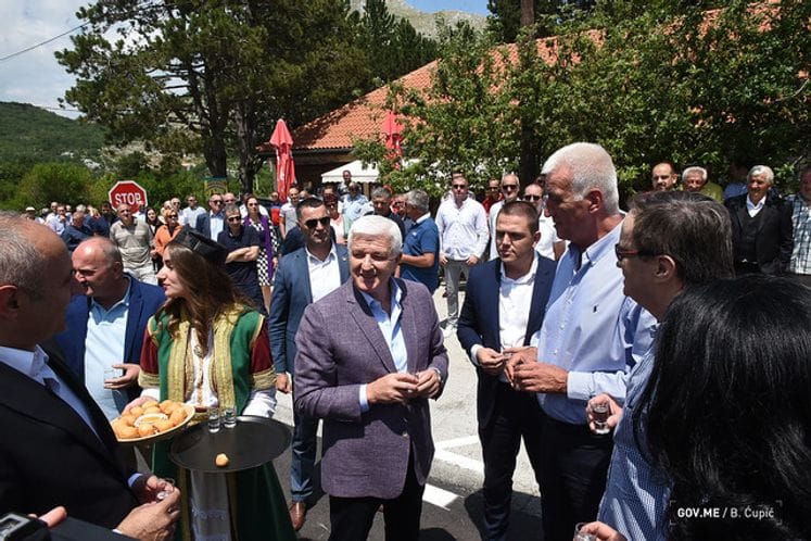 Premijer Marković obišao novoizgrađeni put Lovćen – Krstac: Danas svjedočimo projektu koji potvrđuje viziju razvoja nove i savremene Crne Gore