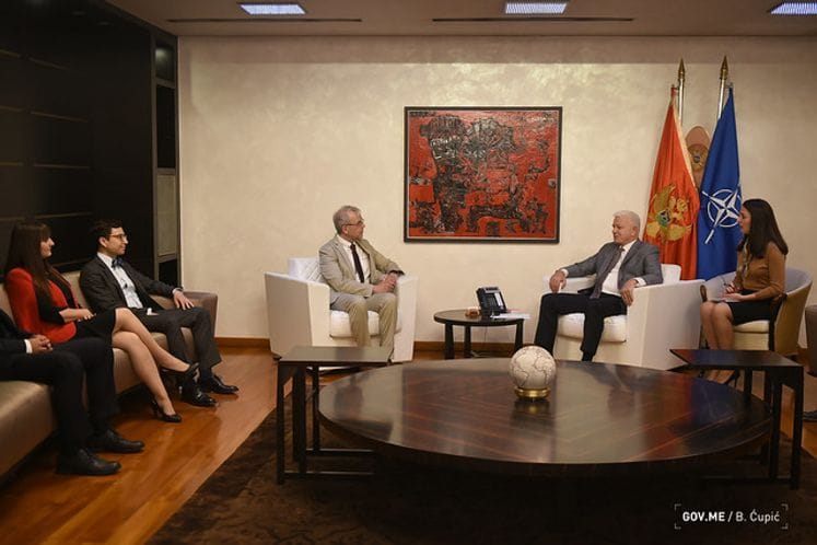 Premijer Marković primio delegaciju Evropskog foruma medicinskih udruženja: Zdravstvo je u fokusu Vlade, milione eura ulažemo u podizanje kvaliteta zdravstvene zaštite građana