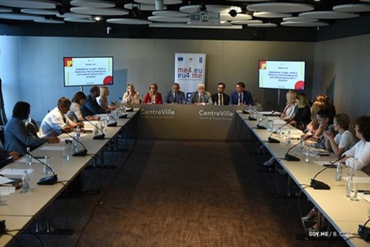 PM Marković: We want continuous partnership with NGOs