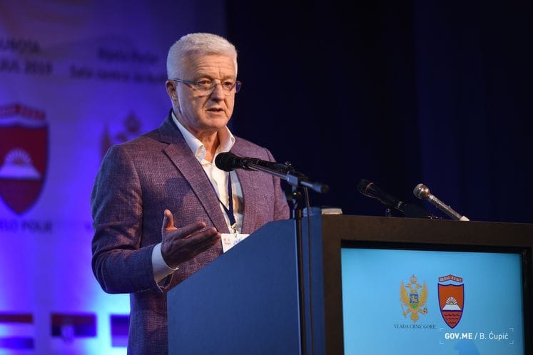 Prime Minister Marković at first business forum in Bijelo Polje: Government invested more than one billion euros in the North Region, now it is investors’ turn