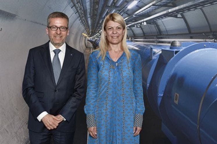 Minister Darmanović meets with Commissioner Moedas at CERN