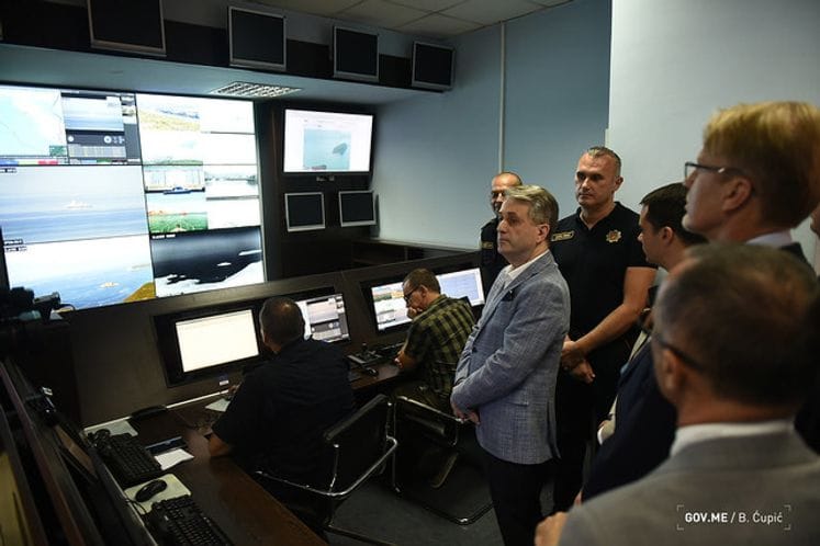 Minister Nuhodžić, Ambassador Orav visit border police in Bar equipped with modern EU-donated technology: Highest EU, NATO standards applied in controlling Montenegro's sea, land border