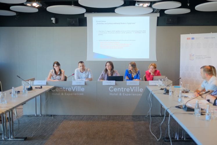 Informativna sesija povodom Javnog poziva za dodijelu bespovratnih sredstava za projekat “Podrška socijalnoj inkluziji Roma/kinja i Egipćana/ki”