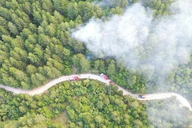 Avioni Avio-helikopterske jedinice MUP-a uključeni u gašenje požara u Baru