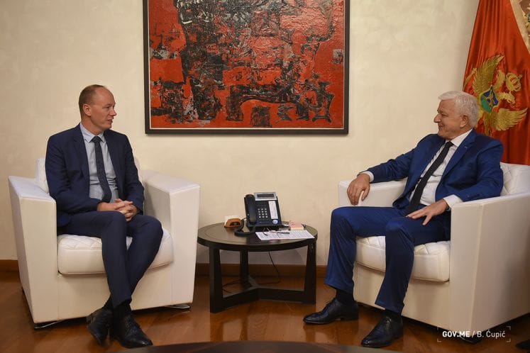 Premijer Marković na sastanku sa Delanojem iz MMF-a: Crna Gora uradila dobar posao