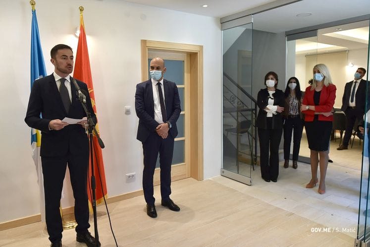 Ministar Bogdanović otvorio Rezidencijalni centar za književnike u Šavniku: Kuća Pekića novi dom za stvaraoceumjetnosti pisane riječi