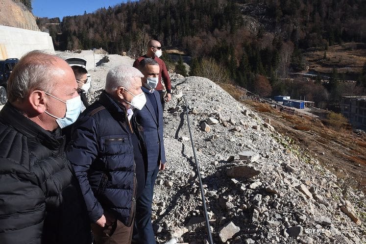 Premijer Duško Marković posjetio ski centre u Kolašinu: Investitori u 7 hotela ulažu skoro 100 miliona, naša ulaganja biće vraćena samo po osnovu PDV-a i drugih naknada državi