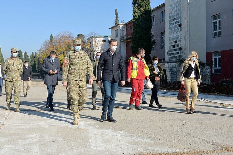 Do ljeta sljedeće godine rekonstrukcija dvije zgrade u kasarni Masline