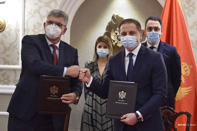 Potpisan Ugovor o donaciji izgradnje škole u Tološima vrijedne preko 7 miliona eura: Porodica Ubović i Bemax poklanjaju Podgorici školu