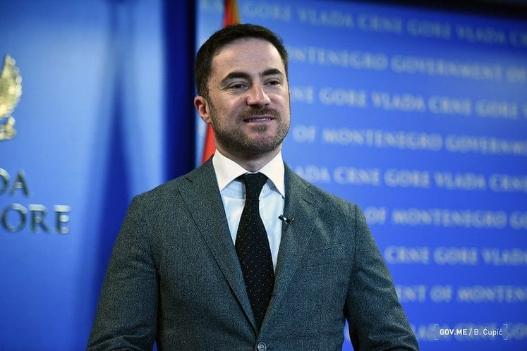 Ministar Bogdanović za RTCG: Nulta stopa razumijevanja za nepoštovanje istorije, tradicije i identiteta Crne Gore