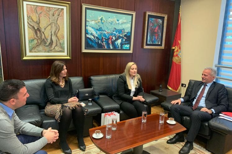 Potpisan ugovor o finansiranju usluge pomoć u kući