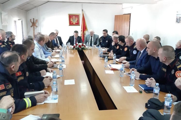 Direktor na sastanku sa starješinama u Beranama ocjenio da policija radi u korist svih građana