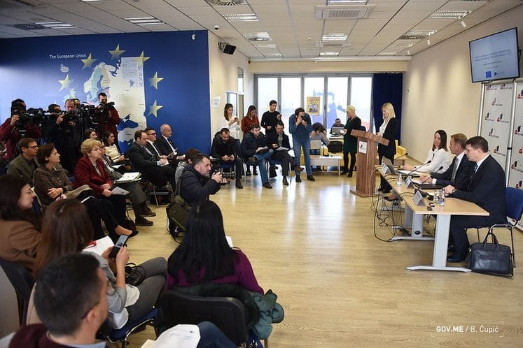 Istraživanje javnog mnjenja o evropskim integracijama - Dvije trećine građana podržava ulazak Crne Gore u Evropsku uniju