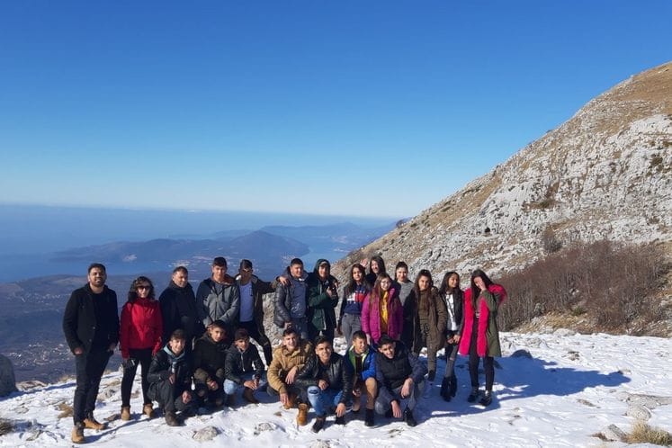 Ministarstvo za ljudska i manjinska prava organizovalo zimovanje za romske učenike VII,VIII i IX razreda