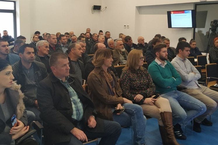 IPARD: Bespovratna podrška proizvođačima od 6.000 do 350.000 eura po projektu