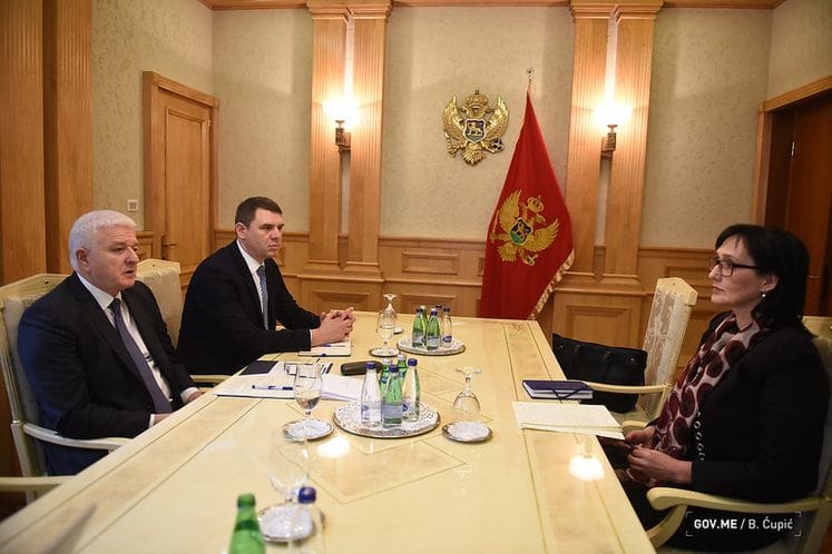 PM Marković speaks with Independent MP Vukićević: Focus will be on citizens, environment preservation and resources conservation