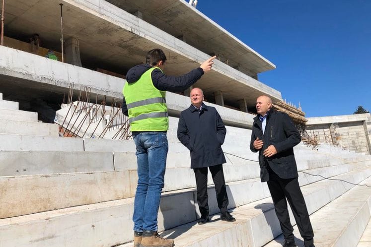 Direktor Nuhodžić i gradonačelnik Cetinja Kašćelan obišli gradilište fudbalskog stadiona