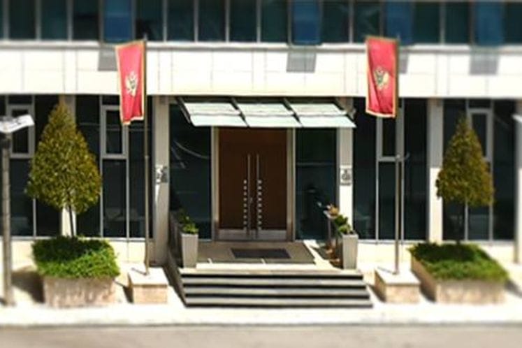 Generalni sekretarijat Vlade: rad sa strankama isključivo putem klasične ili elektronske pošte