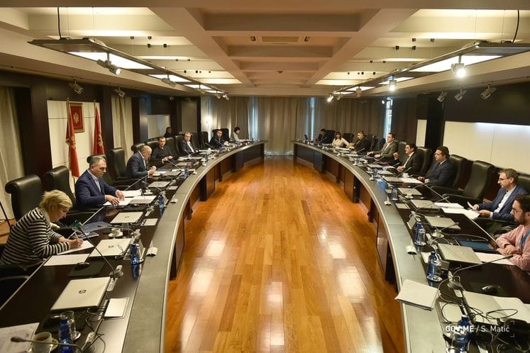 NKT za zarazne bolesti: Zdravstveni sistem CG se sprema za nastavak suočavanja sa koronavirusom, beskompromisno procesuirati svako nepridržavanje naredbi