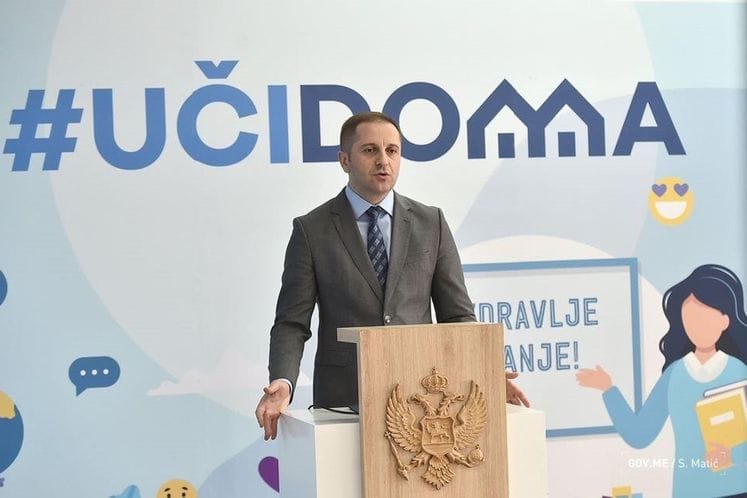 Šehović: Stava sam da đaci ne treba da se vraćaju u klupe ove godine, elektronski upis u vrtiće i škole