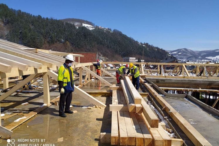 Na gradilištima aktivno, građevinci poštuju mjere i naredbe