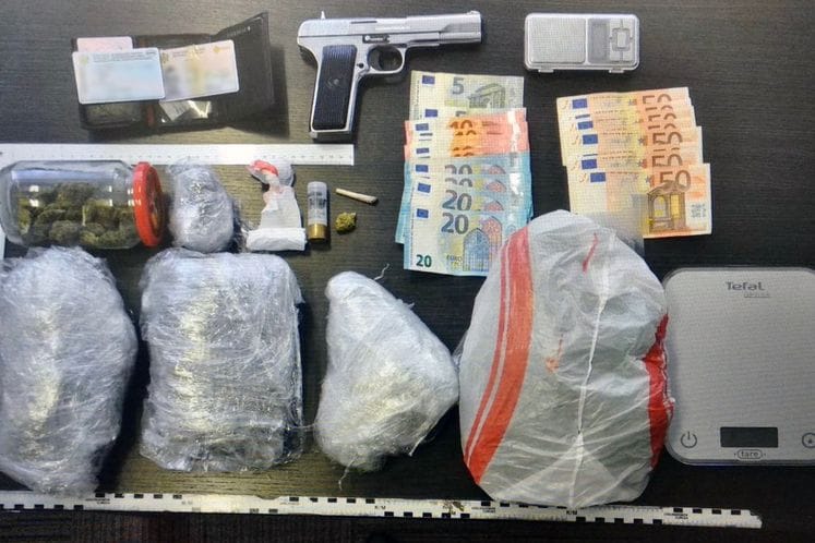 Četiri osobe će odgovarati krivično a tri prekršajno zbog zloupotrebe narkotika