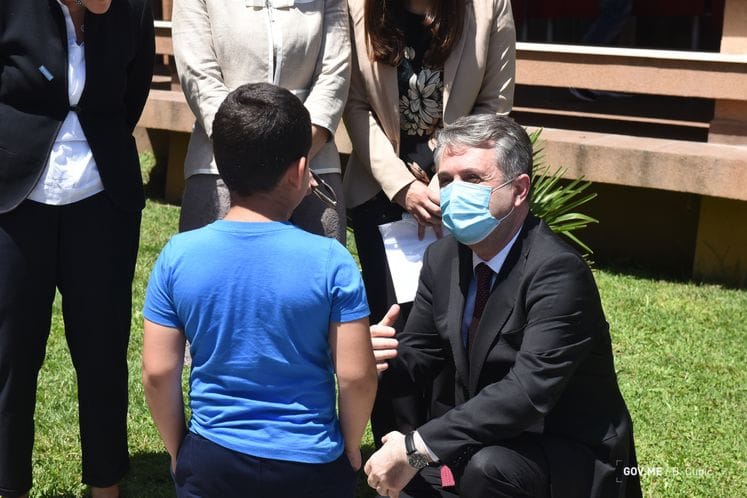 Ministar Nuhodžić povodom Svjetskog dana izbjeglica: Crna Gora je obezbijedila puno poštovanje izbjegličkog prava i potvrdila da je društvo evropskih vrijednosti i perspektive