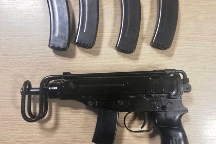 U Podgorici uhapšena osoba kod koje je pronađen „škorpion“