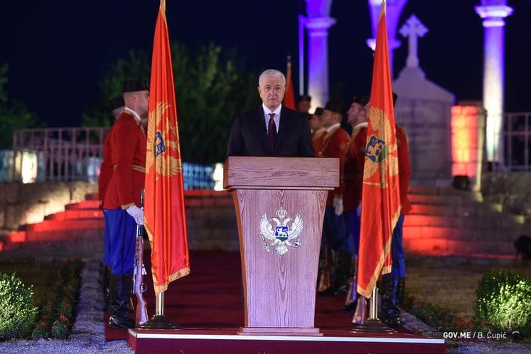 Predsjednik Vlade Duško Marković čestitao Dan državnosti