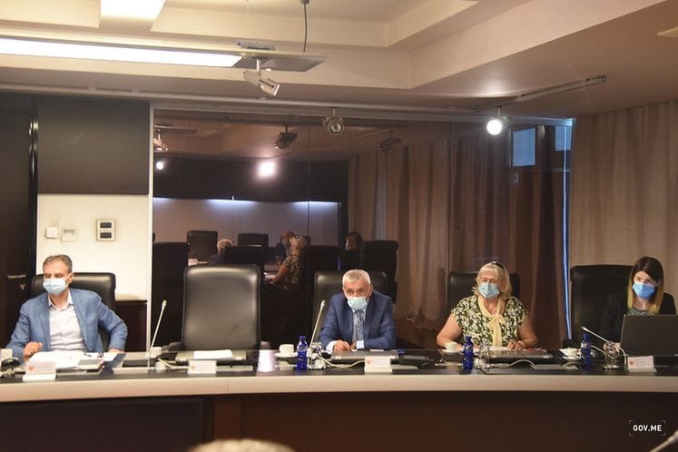 NKT: U Podgorici maske i na otvorenom i na zatvorenom