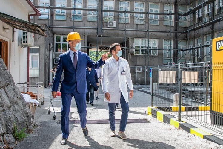 Za adaptaciju i rekonstrukciju specijalnih bolnica u Risnu i Dobroti 800 hiljada eura