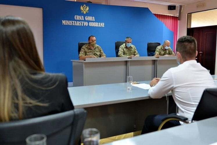 NGŠ Dakić razgovarao sa kadetima koji započinju obrazovanje na prestižnim inostranim akademijama