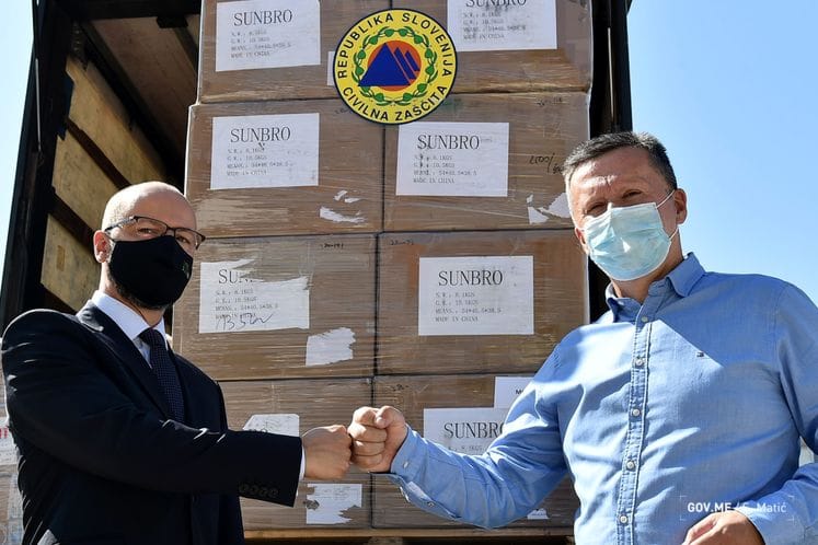 Uručena medicinska zaštitna oprema koju je Republika Slovenija donirala Crnoj Gori
