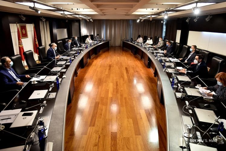 NKT: Od ponedjeljka nove mjere u opštinama, zavisno od broja inficiranih, Ministarstvo prosvjete da informiše javnost o svim aspektima početka školske godine