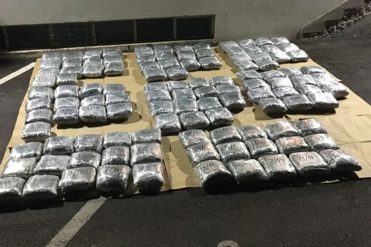 U Baru pronađeno 122 kilograma marihuane, uhapšene dvije osobe