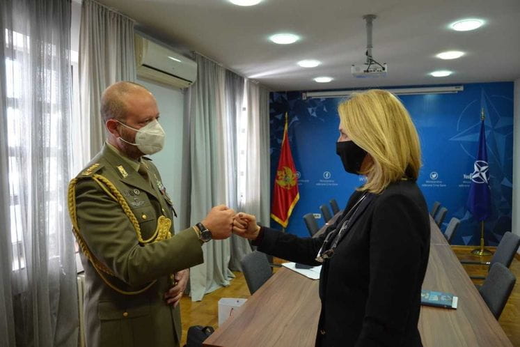 Ministarka Injac sa izaslanikom odbrane Republike Italije