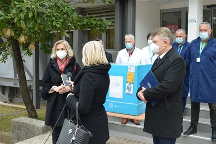 Mađarska donirala Crnoj Gori preko 10 hiljada PCR testova