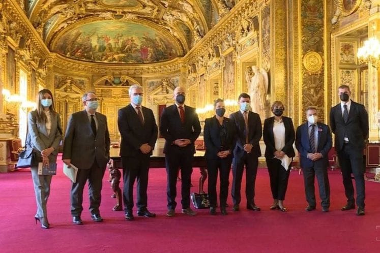 Sastanak sa senatorima