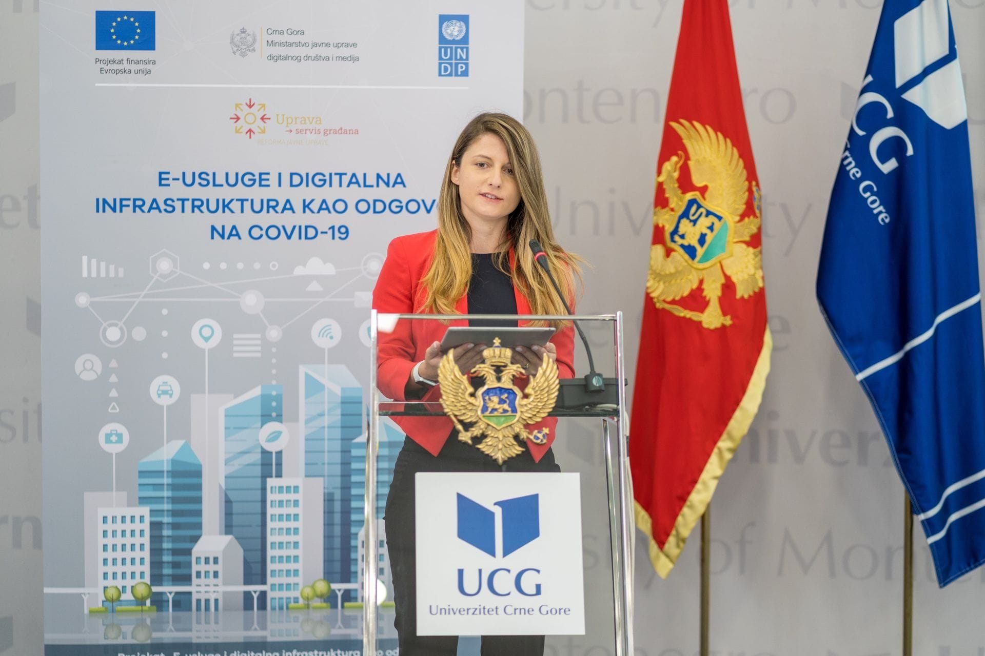 Prezentacija elektronskog servisa za upis studenata na prvu godinu osnovnih studija Univerziteta Crne Gore (1)