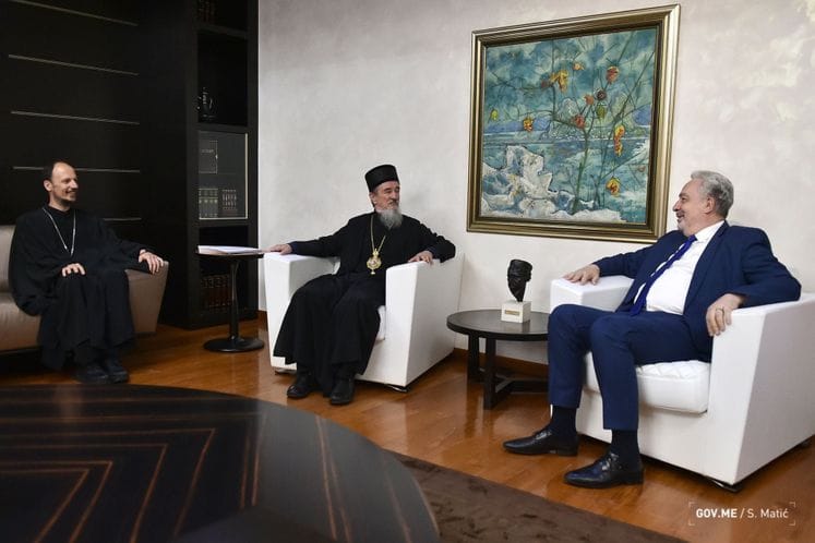 Premijer Krivokapić razgovarao sa episkopima SPC