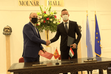 Ministri Radulović i Sijarto