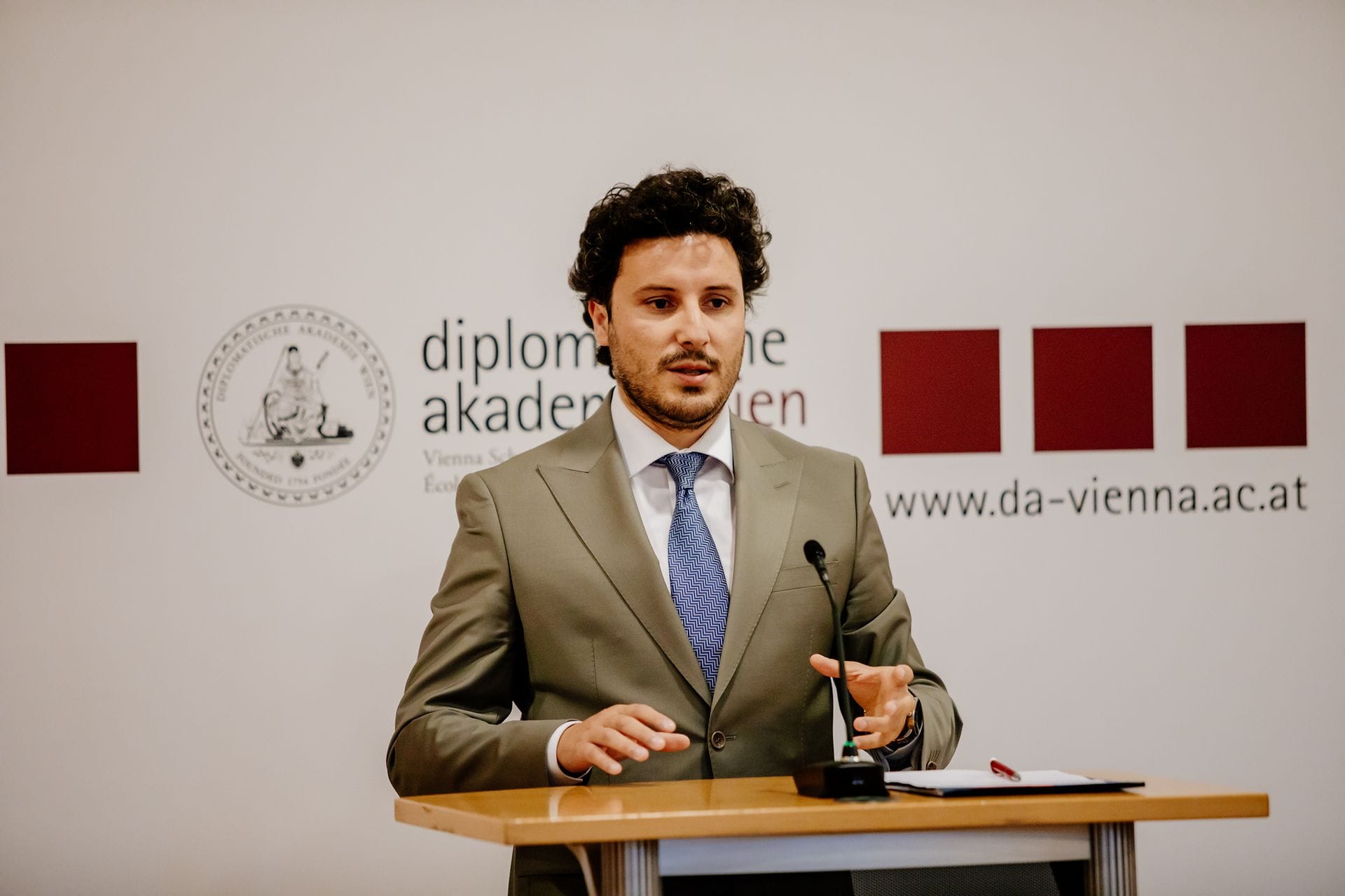 Abazović to take part in Western Balkans Summit in Skopje