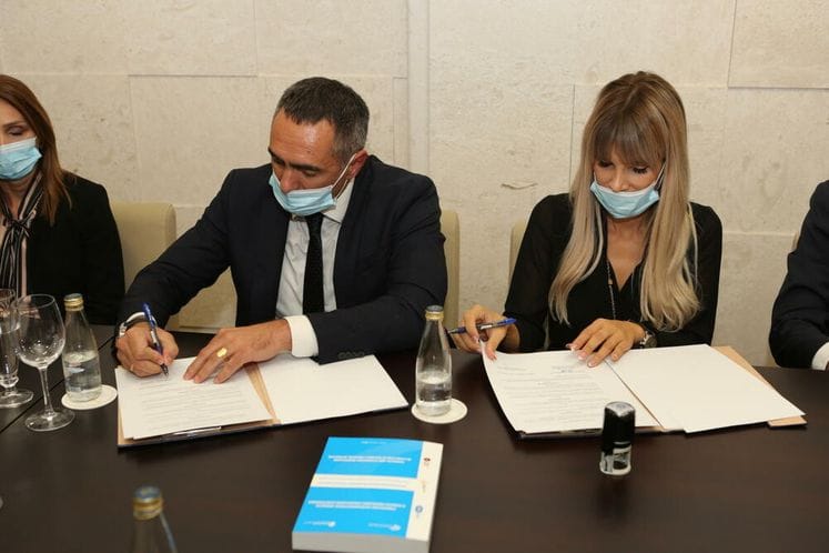 Potpisan sporazum o saradnji između ISRCG i Uprave prihoda i carina Crne Gore