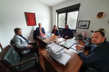 Nastavljen dijalog sa savjetima manjinskih naroda ili drugih manjinskih nacionalnih zajednica