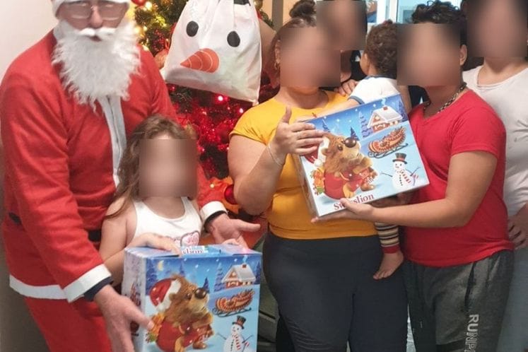 Dodjela novogodišnjih paketića za djecu u Spužu