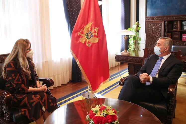 Predsjednik Crne Gore Milo Đukanović primio predsjednicu Kulturno-informativnog centra Crne Gore u Luksemburgu Fetiju Kalač