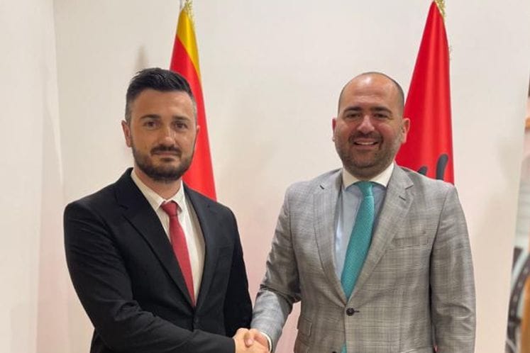 Saopštenje: Održan sastanak Ilira Harasanija sa ambasadorom Albanije