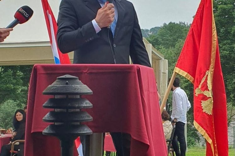 VD direktor Uprave za saradnju sa dijasporom-iseljenicima na proslavi Dana državnosti u Luksemburgu