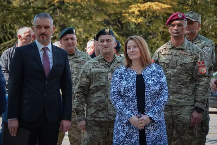 Uručeni sertifikati učesnicima obuke u uklanjanju improvizovanih eksplozivnih naprava