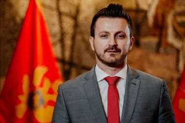 Maraš Dukaj, Minister of Public Administration